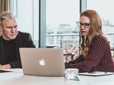 Producent wózków paletowych - Zakrem